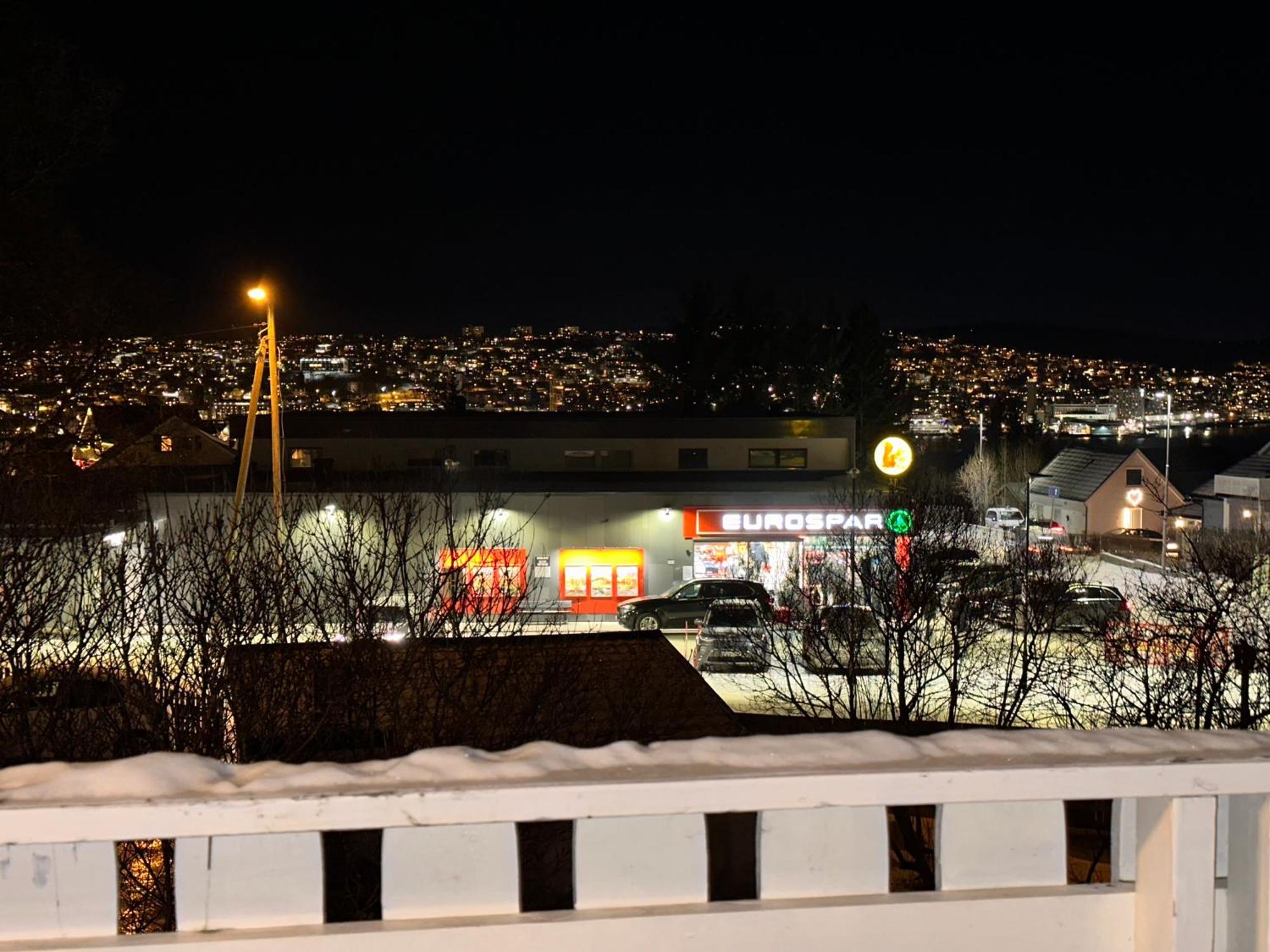 Cozy House In The Heart Of Tromsdalen. Central Tromsø Exterior foto
